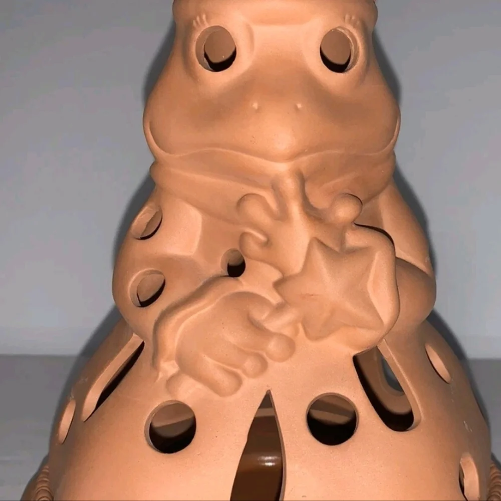 PartyLite Terracotta Frog Prince Princess Candle Holder - Picture 9 of 13